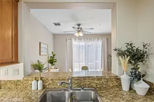 23868 Toscana Dr, Valencia, CA 91354 - Photo 11