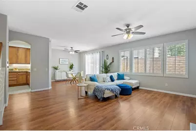 23868 Toscana Dr, Valencia, CA 91354 - Photo 9
