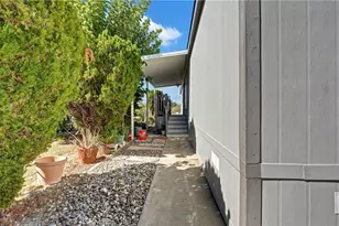 27361 Sierra Hwy, Canyon Country, CA 91351 - Photo 3