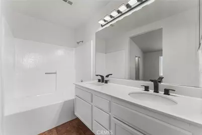 1000 Cloverdale Court, Rosamond, CA 93560 - Photo 27