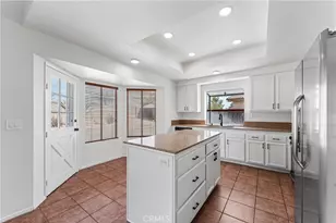 1000 Cloverdale Ct, Rosamond, CA 93560 - Photo 15