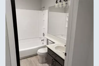 13750 Hubbard, Sylmar, CA 91342 - Photo 9