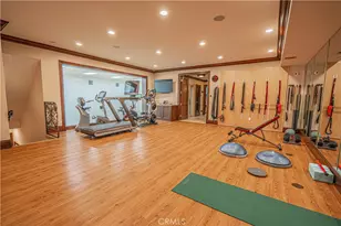 25561 Oak Savannah Ct, Valencia, CA 91381 - Photo 23