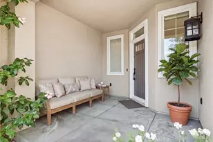 19945 Oakville Ct, Northridge, CA 91326 - Photo 3