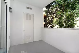 24507 Town Center, Valencia, CA 91355 - Photo 15