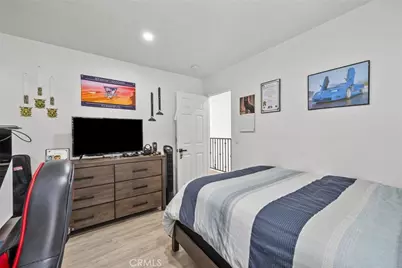 19329 Santa Maria Drive, Newhall, CA 91321 - Photo 25