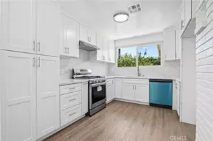 17956 Tribune Pl, Granada Hills, CA 91344 - Photo 9