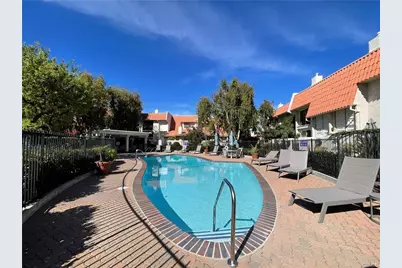 6223 Nita, Woodland Hills, CA 91367 - Photo 3
