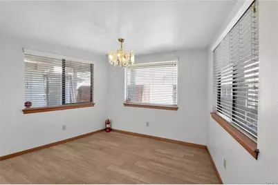 18539 Symeron Road, Apple Valley, CA 92307 - Photo 9