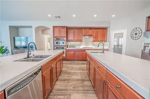 23921 Brio Ct, Valencia, CA 91354 - Photo 37
