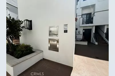 288 S Oakland #103, Pasadena, CA 91101 - Photo 23