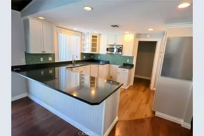 20371 Schoenborn, Winnetka, CA 91306 - Photo 5