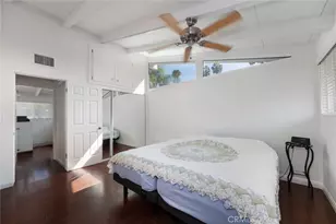 19843 Delano, Woodland Hills, CA 91367 - Photo 15