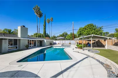 19843 Delano, Woodland Hills, CA 91367 - Photo 29