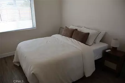 9736 Nipa Ave, California City, CA 93504 - Photo 11