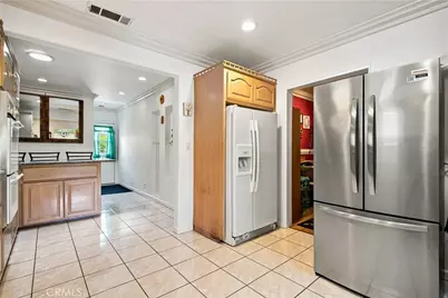 6846 Jellico Avenue, Los Angeles, CA 91406 - Photo 13