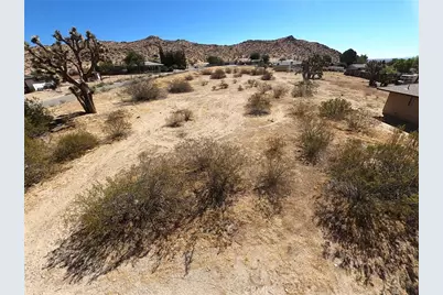 39552 163rd Street, Lake Los Angeles, CA 93591 - Photo 9