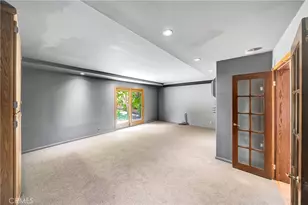 22548 Waterbury, Woodland Hills, CA 91364 - Photo 33