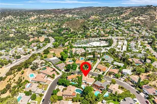 22548 Waterbury, Woodland Hills, CA 91364 - Photo 37