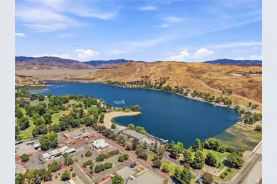 31977 Quartz Lane, Castaic, CA 91384 - Photo 39