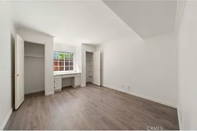 914 Sterling Oaks Court, Oak Park, CA 91377 - Photo 9