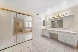 914 Sterling Oaks Ct, Oak Park, CA 91377 - Photo 33