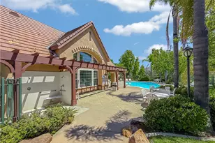 128 Laurel Ridge Dr, Simi Valley, CA 93065 - Photo 35