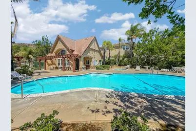 128 Laurel Ridge Drive, Simi Valley, CA 93065 - Photo 37