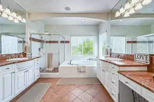 128 Laurel Ridge Dr, Simi Valley, CA 93065 - Photo 23