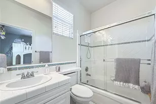 128 Laurel Ridge Dr, Simi Valley, CA 93065 - Photo 29