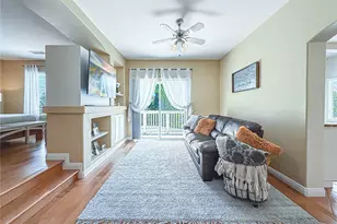 128 Laurel Ridge Dr, Simi Valley, CA 93065 - Photo 21