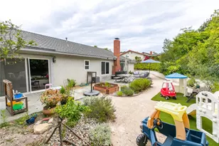2378 Avenida Otono, Thousand Oaks, CA 91362 - Photo 25