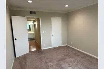 12830 Burbank #307, Valley Village, CA 91607 - Photo 21