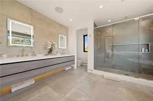 23262 Gonzales Dr, Woodland Hills, CA 91367 - Photo 49