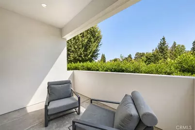 23262 Gonzales Drive, Woodland Hills, CA 91367 - Photo 37