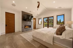 23262 Gonzales Dr, Woodland Hills, CA 91367 - Photo 47