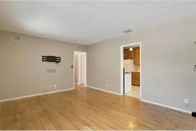 14766 Kingsbury Street, Mission Hills (San Fernando), CA 91345 - Photo 9