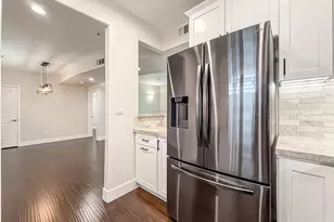 4724 Kester, Sherman Oaks, CA 91403 - Photo 11