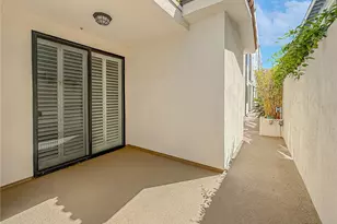4724 Kester, Sherman Oaks, CA 91403 - Photo 35
