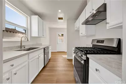 6643 Colbath Avenue, Los Angeles, CA 91405 - Photo 11