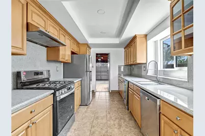 11925 Truro Avenue, Hawthorne, CA 90250 - Photo 21