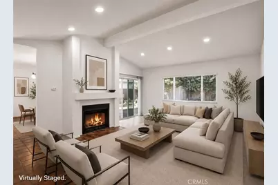 11925 Truro Avenue, Hawthorne, CA 90250 - Photo 13