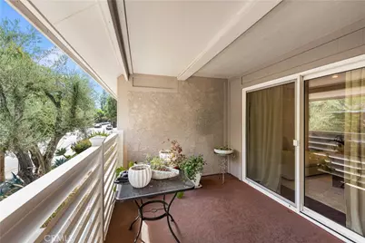 18333 Hatteras #6, Tarzana, CA 91356 - Photo 35