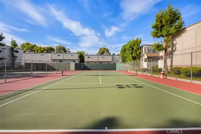 18333 Hatteras #6, Tarzana, CA 91356 - Photo 31
