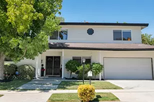 22445 Dardenne, Calabasas, CA 91302 - Photo 1
