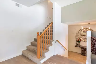 22445 Dardenne, Calabasas, CA 91302 - Photo 17