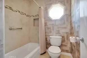 22445 Dardenne, Calabasas, CA 91302 - Photo 25