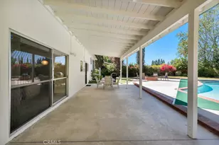 22445 Dardenne, Calabasas, CA 91302 - Photo 33