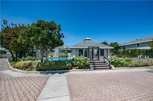 25145 Amberley, Valencia, CA 91355 - Photo 7