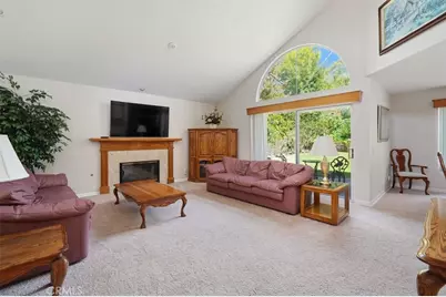 20551 Caitlin Lane, Saugus, CA 91350 - Photo 7
